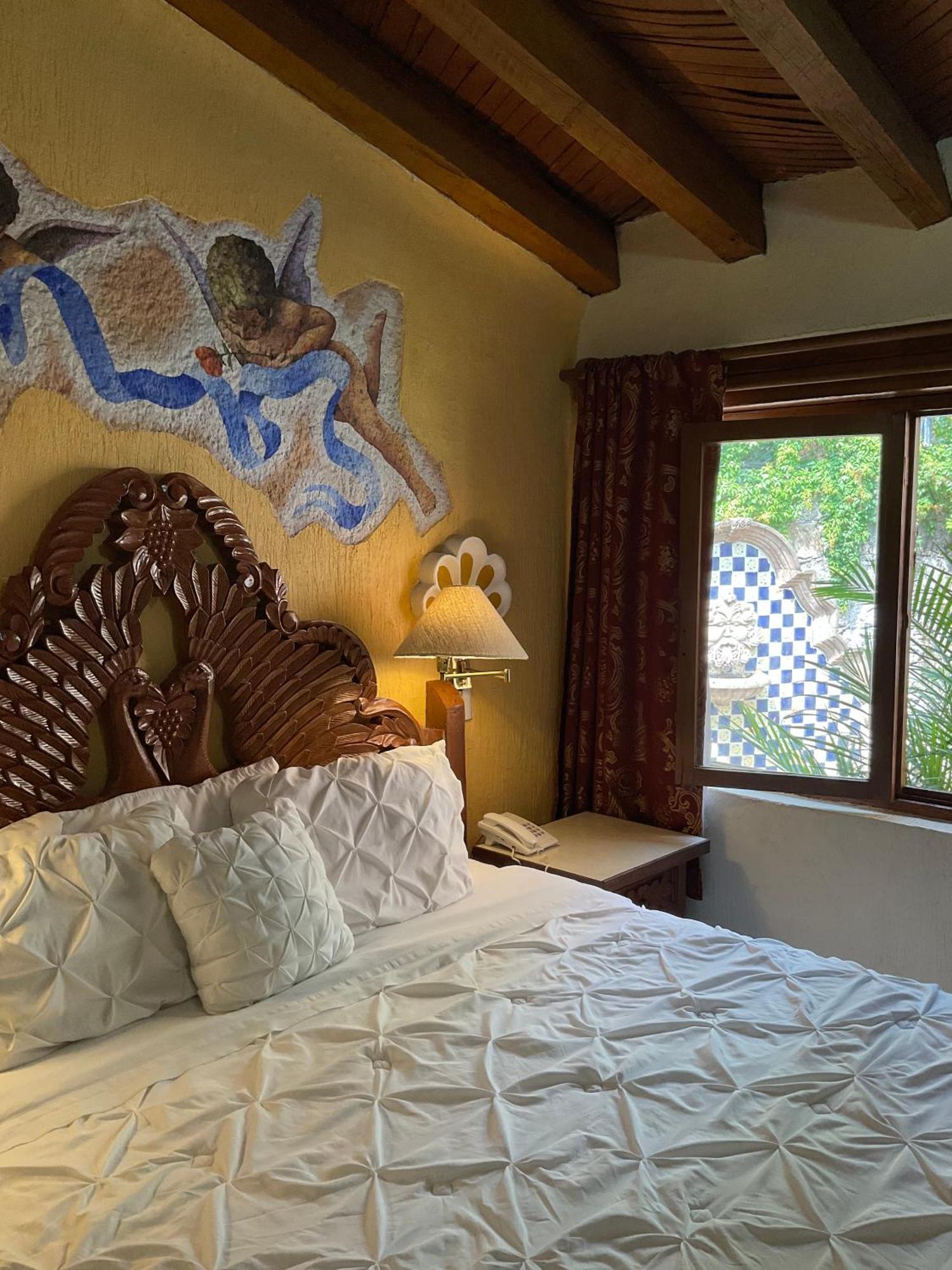 Villa San Jose Hotel & Suites Морелия Экстерьер фото